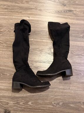 Long winter knee boots